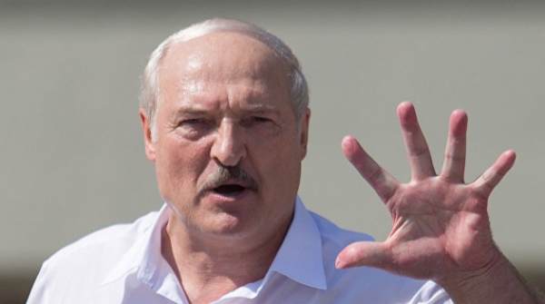 «Остановите своих безумных политиков»: Лукашенко обратился к народам Украины, Литвы и Польши «Остановите своих безумных политиков»: Лукашенко обратился к народам Украины, Литвы и Польши