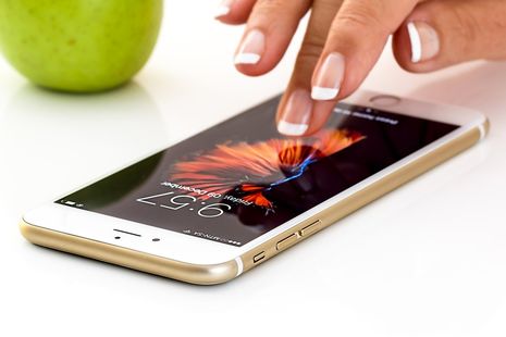 Презентацию iPhone 12 отложили на октябрь из-за пандемии коронавируса &ndash; СМИ