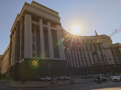 С 24 января украинцы старше 60 лет смогут потрать 1000 грн "єПідтримки" на лекарства