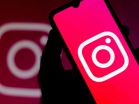 Следом за Clubhouse. В Instagram появились "комнаты" для прямых эфиров Следом за Clubhouse. В Instagram появились "комнаты" для прямых эфиров