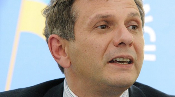 Советник Зеленского назвал две причины низких пенсий на Украине Советник Зеленского назвал две причины низких пенсий на Украине