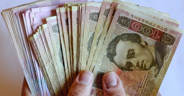 Стало известно, сколько украинцев подали заявление на получение &ldquo;карантинных&rdquo; денег