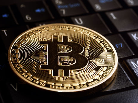 Стоимость биткоина впервые превысила $41 тыс.