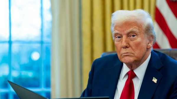 Трамп анонсирует новые торговые тарифы для Канады и Мексики Трамп анонсирует новые торговые тарифы для Канады и Мексики
