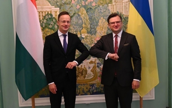 Украина возьмет кредит у Венгрии на ремонт Закарпатских дорог Украина возьмет кредит у Венгрии на ремонт Закарпатских дорог