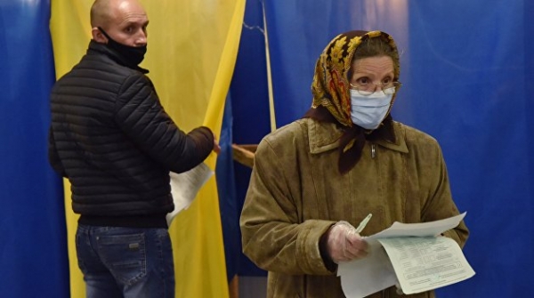 Украинцам пообещали подарки за явку на второй тур выборов Украинцам пообещали подарки за явку на второй тур выборов