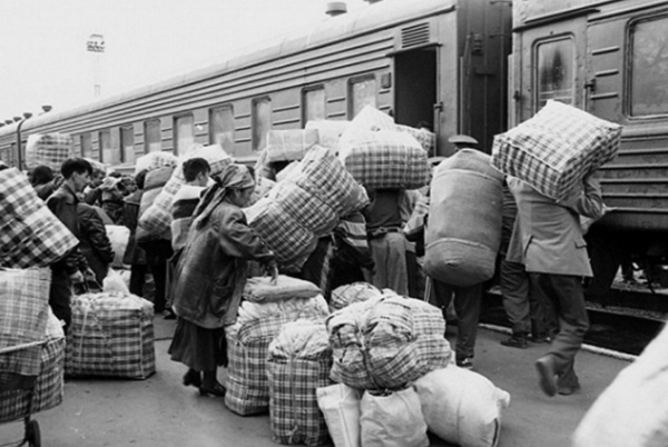 Украинская экономика в 90-е: кравчучки, дефолт и первые ФОПы Украинская экономика в 90-е: кравчучки, дефолт и первые ФОПы