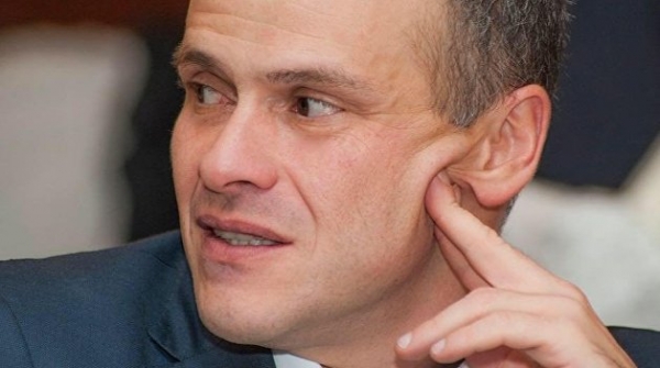 В «Слуге народа» отреагировали на планы о регистрации вакцины «Спутник V» на Украине В «Слуге народа» отреагировали на планы о регистрации вакцины «Спутник V» на Украине