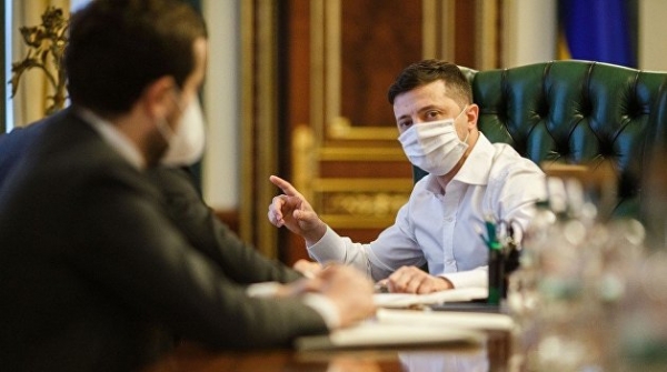 Вакцина от коронавируса. Зеленский пообещал разработчикам более $1 млн - Ляшко