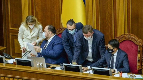 Верховная Рада приняла дефицитный бюджет Верховная Рада приняла дефицитный бюджет