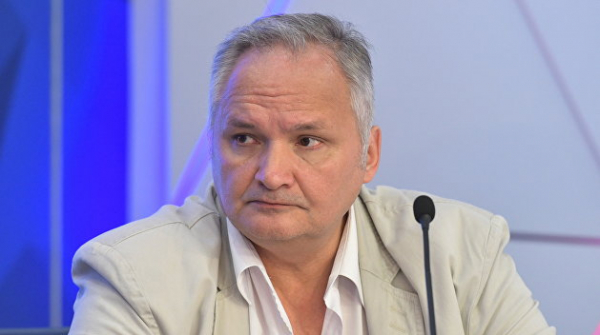 &laquo;Все, что было, все уплыло&raquo;. Суздальцев о том, у кого из бывшего СССР был шанс стать &laquo;нормальной страной&raquo;