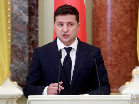 Зеленский подписал закон об "инвестиционных нянях" Зеленский подписал закон об "инвестиционных нянях"